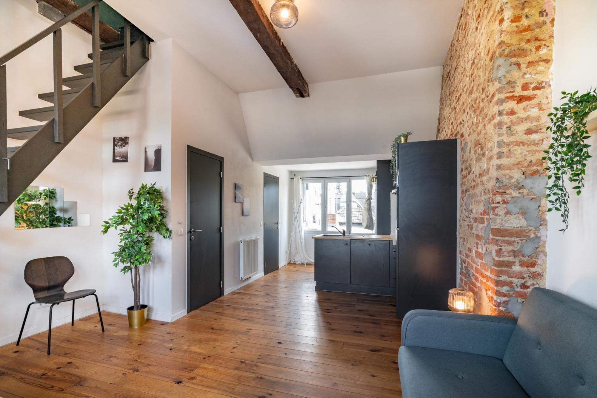 Charming Two-Bedroom River Side Apartment Anversa Esterno foto