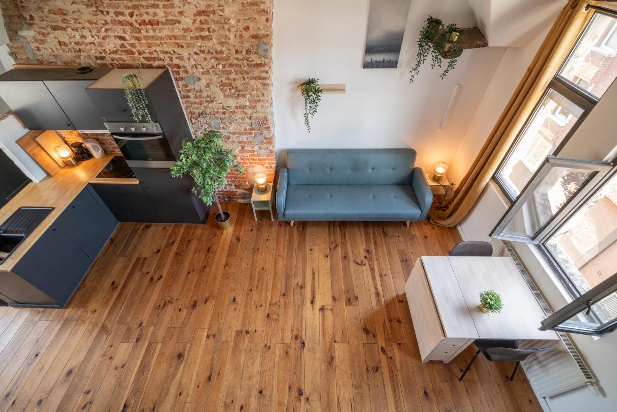 Charming Two-Bedroom River Side Apartment Anversa Esterno foto