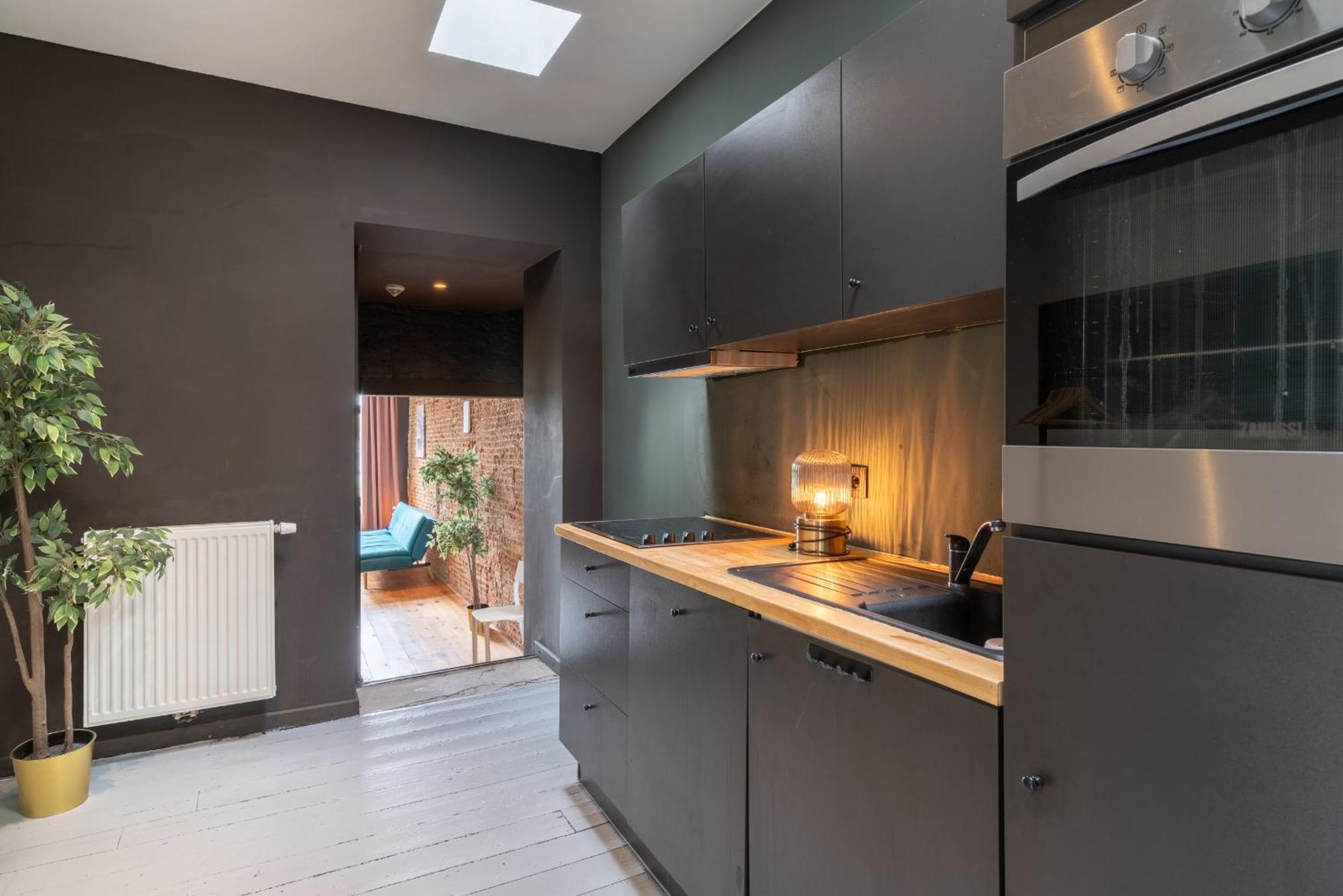 Charming Two-Bedroom River Side Apartment Anversa Esterno foto