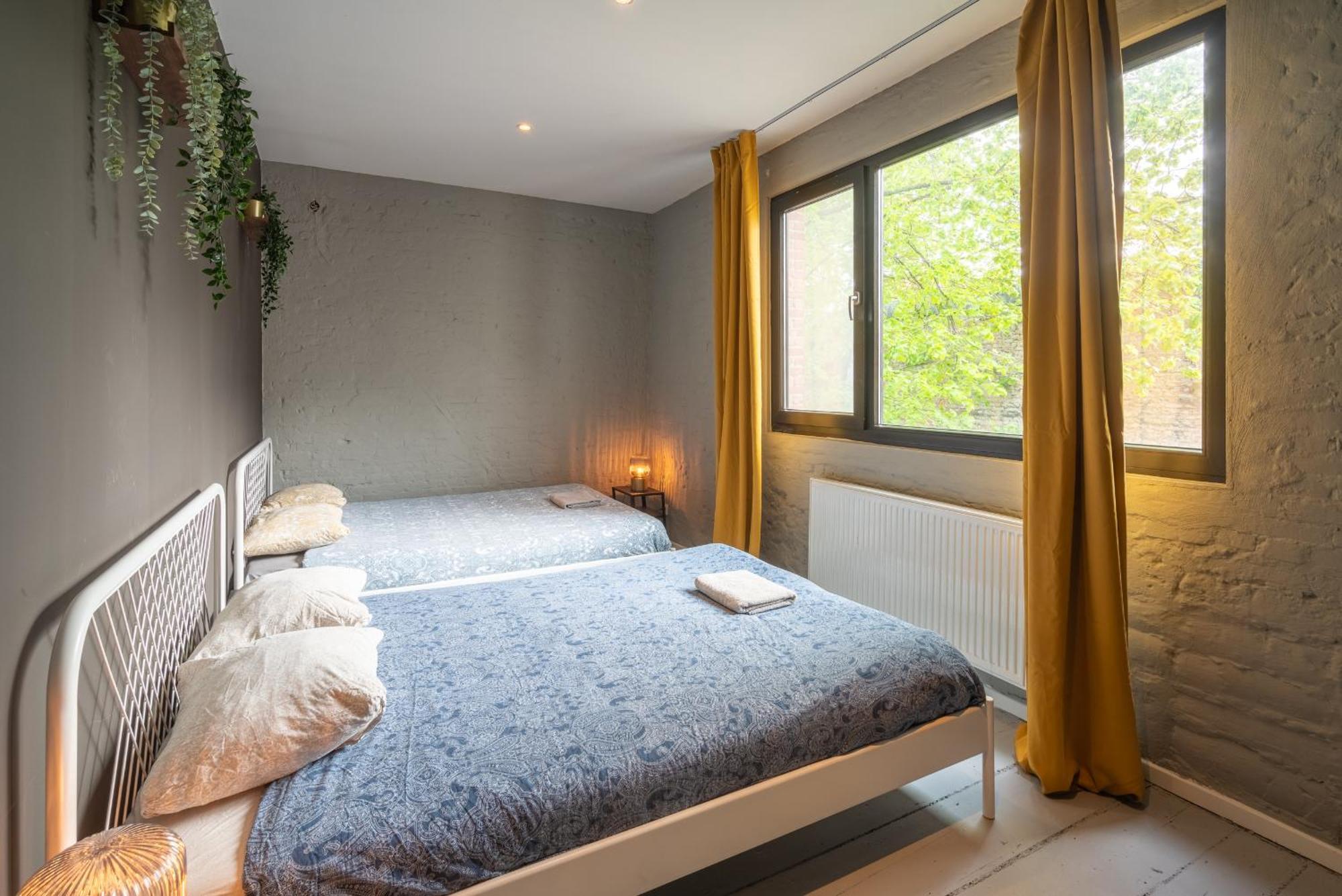 Charming Two-Bedroom River Side Apartment Anversa Esterno foto